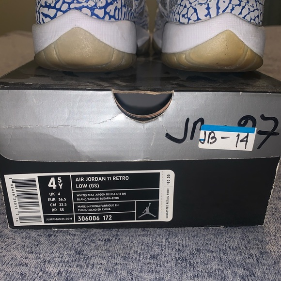 Air Jordan 11 Retro Low tops - Picture 5 of 5